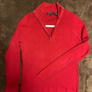 Jeanne Pierre. V neck zipper sweater, red